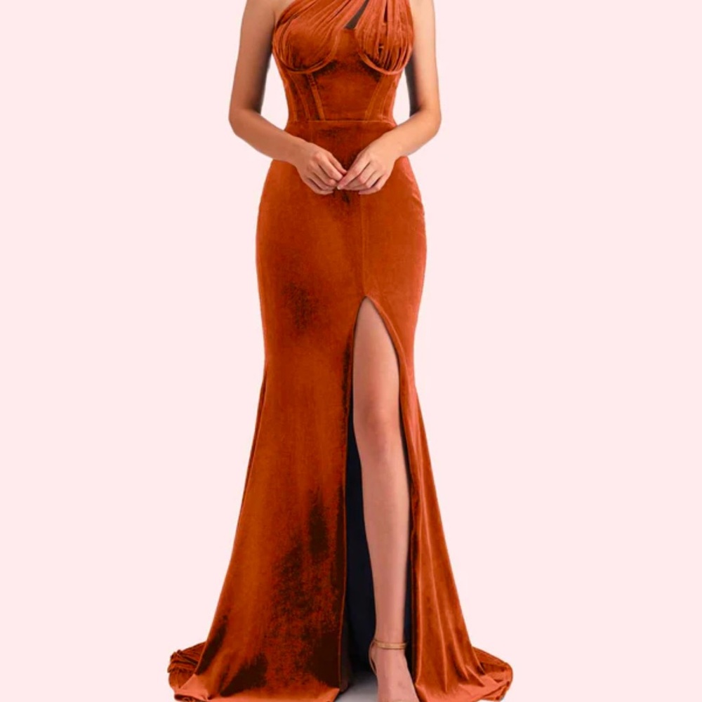 Elegant One Shoulder Sleeveless Side Slit Long Mermaid Evening Gown